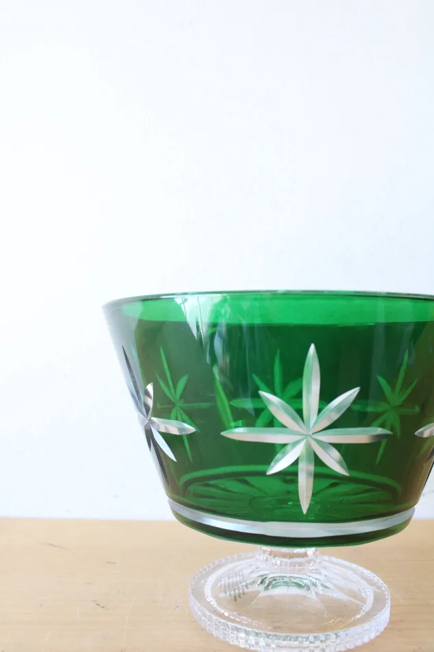 Necklaces Jubilee Thrift Waterford Crystal Engraved Star Green Compote Bowl