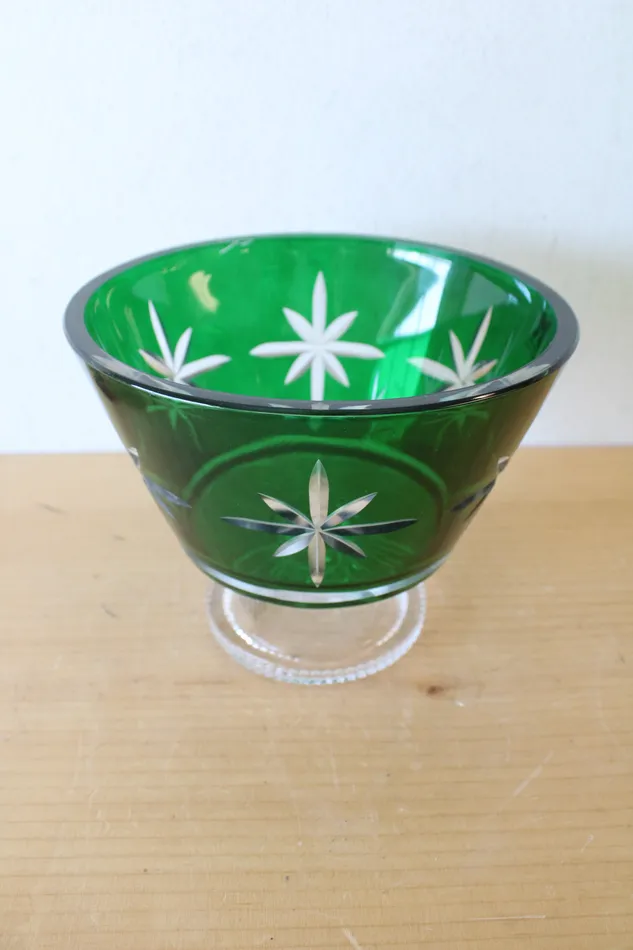 Necklaces Jubilee Thrift Waterford Crystal Engraved Star Green Compote Bowl