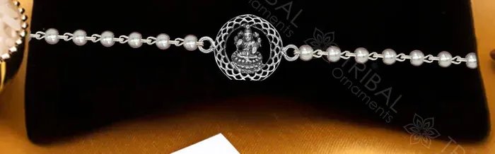 Bracelets TRIBAL ORNAMENTS 925 sterling silver handmade Goddess laxmi lakshmi design Rakhi bracelet amazing Rudrakshablackwihte Tulsi beaded bracelet jewelry rk250 Bracelets TRIBAL ORNAMENTS 925 sterling silver handmade Goddess laxmi lakshmi design Rakhi bracelet amazing Rudrakshablackwihte Tulsi beaded bracelet jewelry rk250