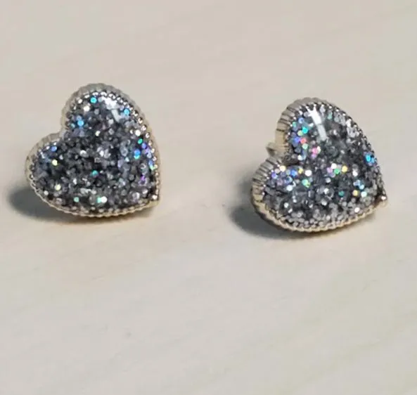 E1864 Silver Iridescent Glitter Heart Stud Earrings POLLY Earrings