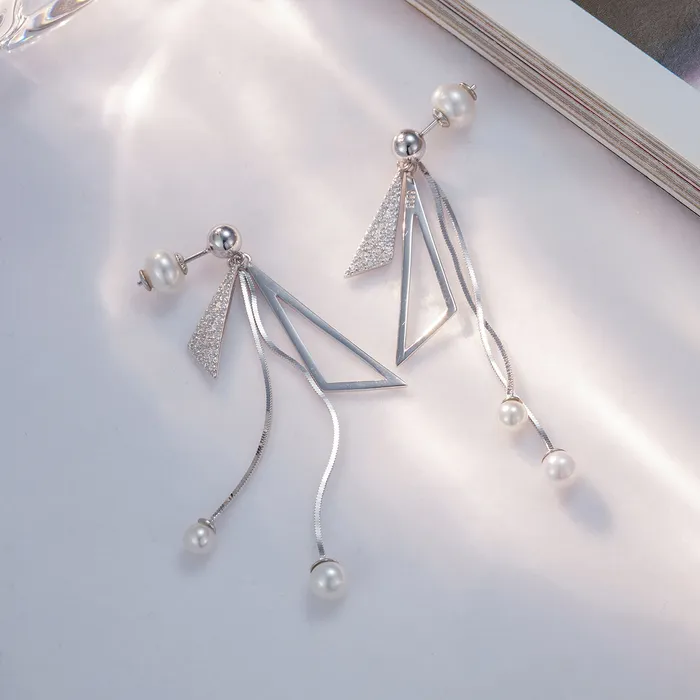 Earrings Pearly Lustre Top Grade Freshwater Pearl Earrings WE00582 Party