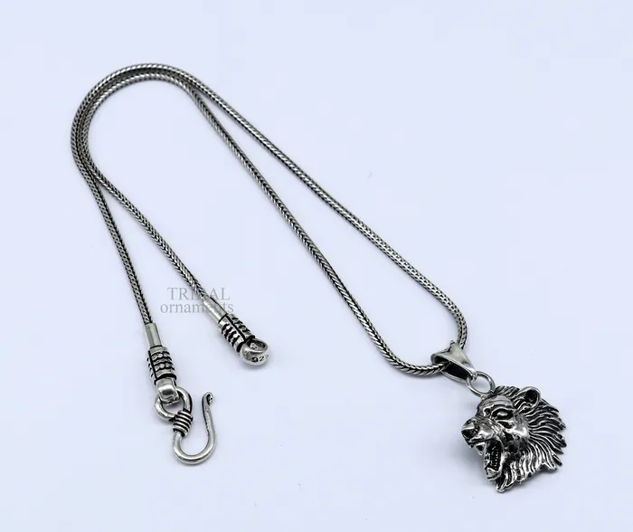 Elegant divine 925 sterling silver handmade lion face design pendant solid pendant best unisex gifting jewelry from india ssp1573 TRIBAL ORNAMENTS Necklaces