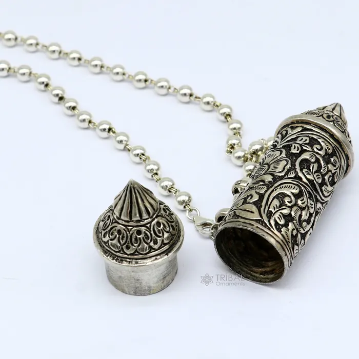 TRIBAL ORNAMENTS Necklaces 925 Sterling silver handmade Nakshai design pendant amulet mantra box pendant with beaded necklace tribal ethnic cultural jewelry set605 TRIBAL ORNAMENTS Necklaces 925 Sterling silver handmade Nakshai design pendant amulet mantra box pendant with beaded necklace tribal ethnic cultural jewelry set605