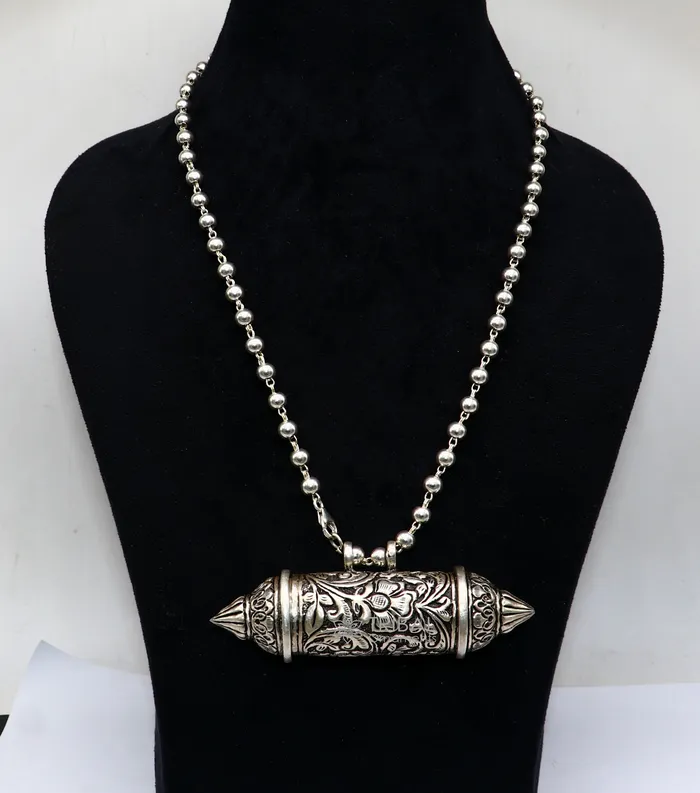 TRIBAL ORNAMENTS Necklaces 925 Sterling silver handmade Nakshai design pendant amulet mantra box pendant with beaded necklace tribal ethnic cultural jewelry set605 TRIBAL ORNAMENTS Necklaces 925 Sterling silver handmade Nakshai design pendant amulet mantra box pendant with beaded necklace tribal ethnic cultural jewelry set605