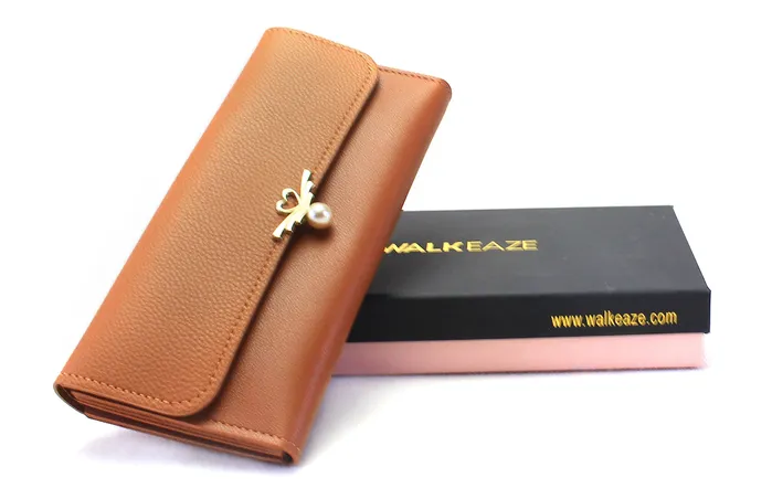 Women Stylish Wallet 2024W Walkeaze Earrings