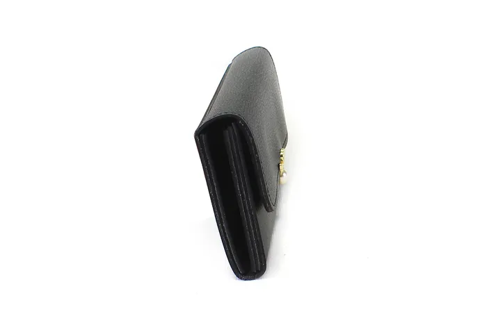 Women Stylish Wallet 2024W Walkeaze Earrings Women Stylish Wallet 2024W Walkeaze Earrings