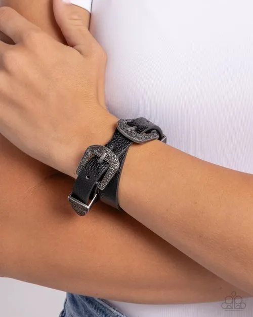 Bracelets Paparazzi Jewelry Paparazzi Bracelet Buckle TOWN Black