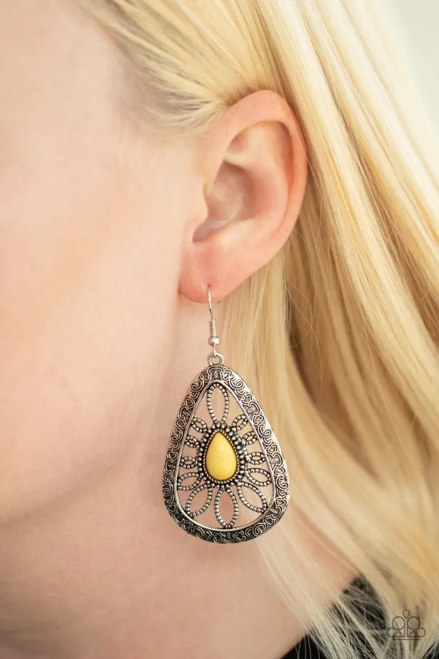 Earrings Paparazzi Jewelry Paparazzi Earring Floral Frill Yellow