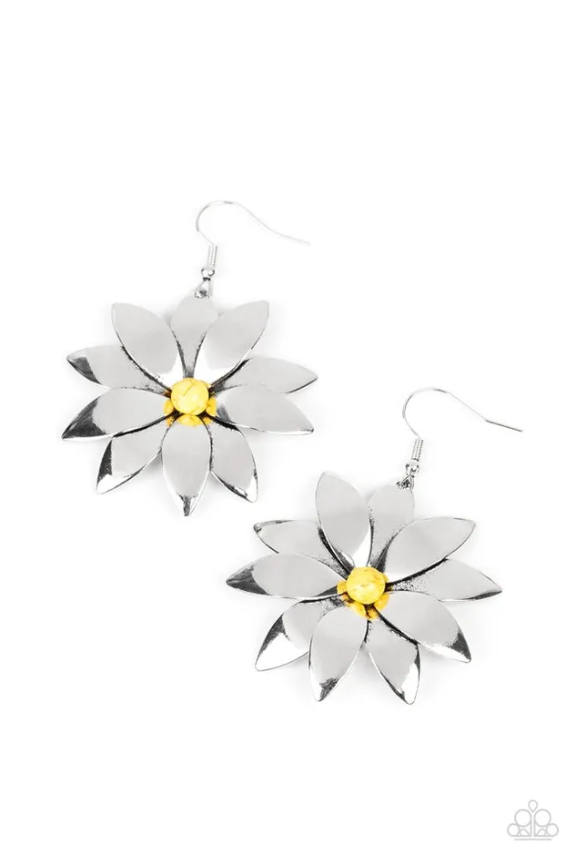 Earrings Paparazzi Jewelry Paparazzi Earring Pinwheel Prairies Yellow Earrings Paparazzi Jewelry Paparazzi Earring Pinwheel Prairies Yellow