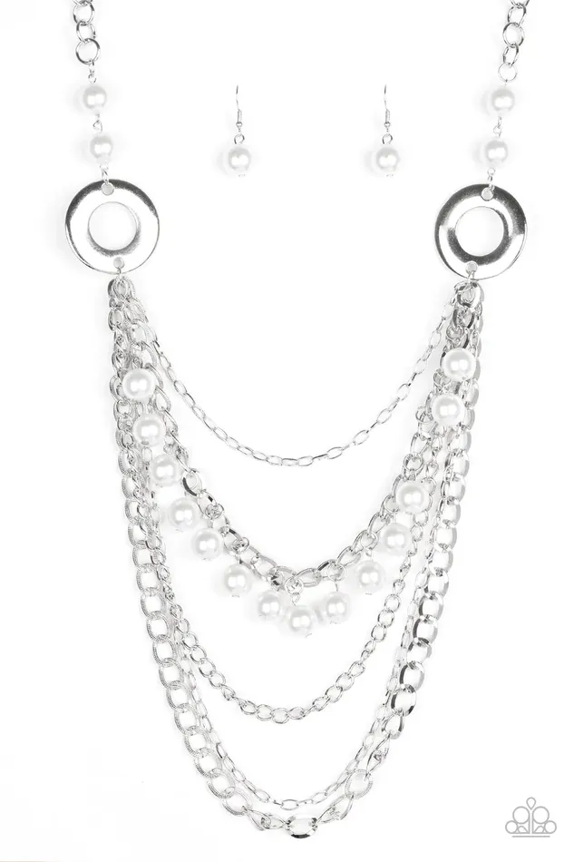 Necklaces Paparazzi Jewelry Paparazzi Necklace BELLES and Whistles White