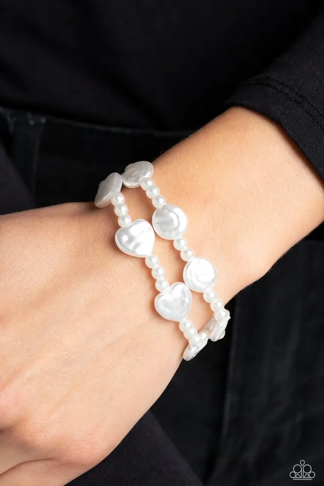 Paparazzi Bracelet Good Time PEARL White Paparazzi Jewelry Bracelets