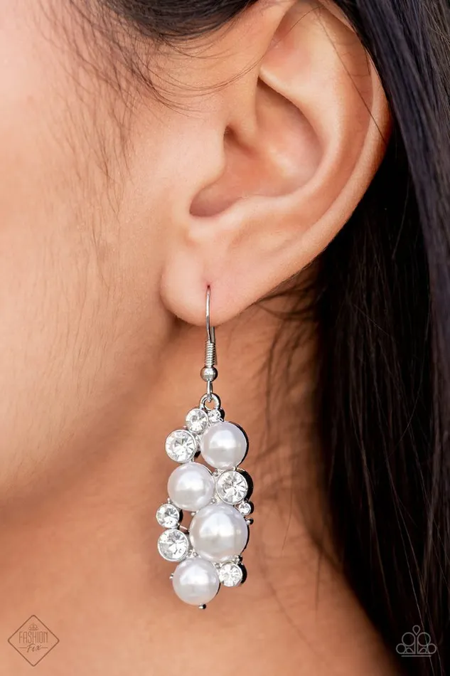 Paparazzi Earring Fond of Baubles White Paparazzi Jewelry Earrings