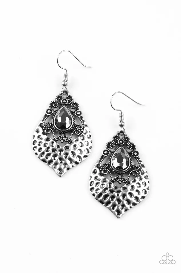 Paparazzi Earring Royal Rebel Silver Paparazzi Jewelry Earrings