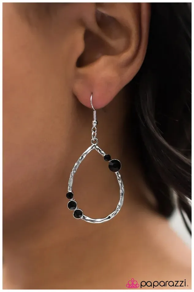 Paparazzi Earring Shop till You Drop Black Paparazzi Jewelry Earrings