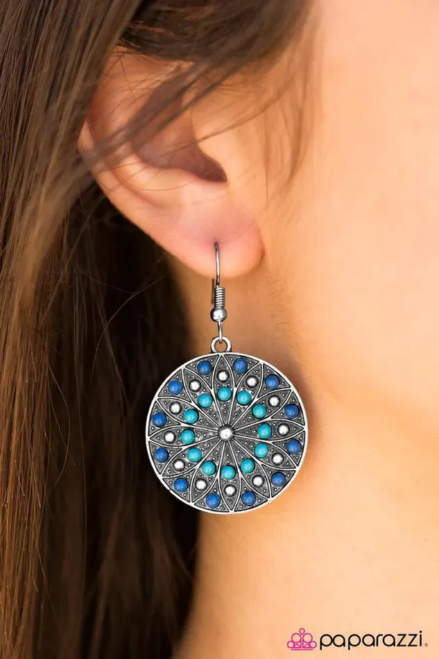 Paparazzi Jewelry Earrings Paparazzi Earring Grow Free Wild Flower Blue