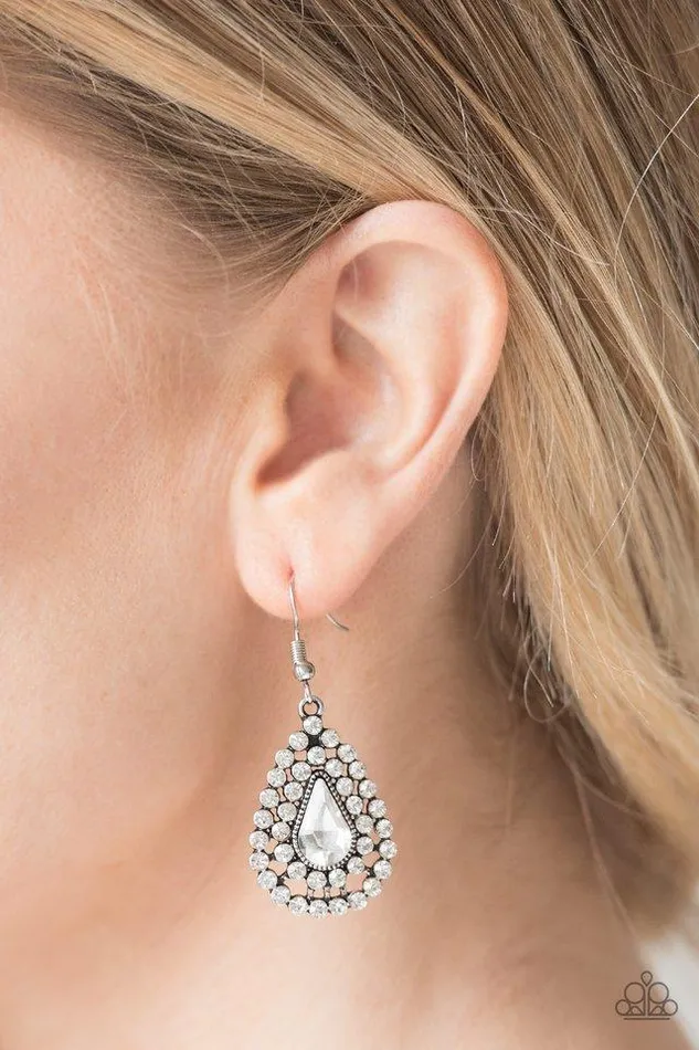 Paparazzi Jewelry Earrings Paparazzi Earrings Diamond Dazzle White