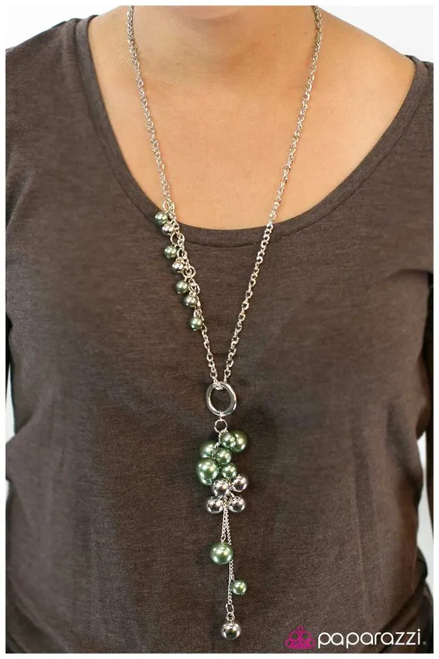 Paparazzi Jewelry Necklaces Paparazzi Necklace Party On Green