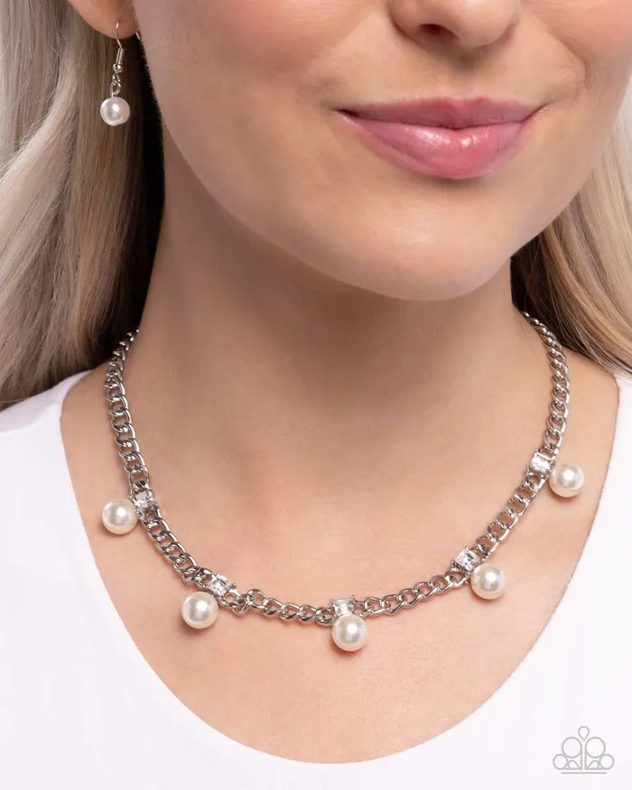 Paparazzi Jewelry Necklaces Paparazzi Necklace Pearl Pedestal White