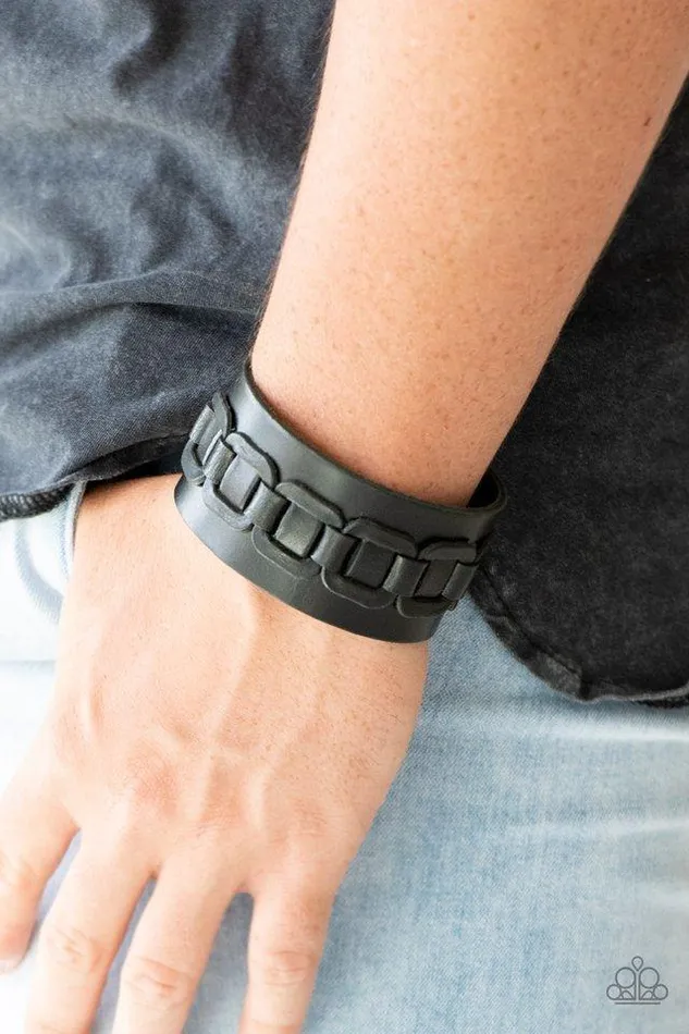 Paparazzi Jewelry Paparazzi Bracelet Dont Tread On Me Black Bracelets