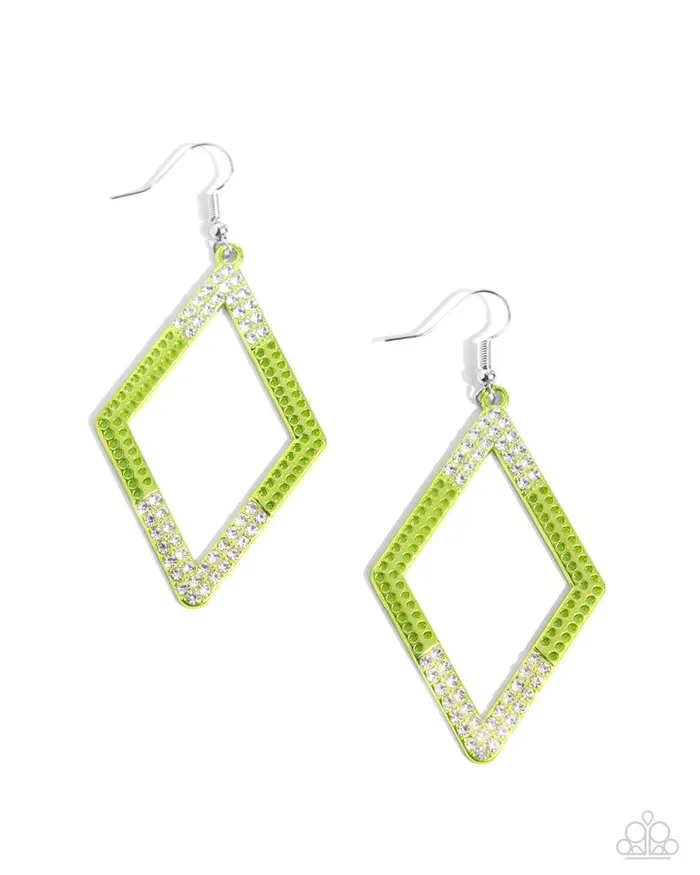 Paparazzi Jewelry Paparazzi Earring Eloquently Edgy Green Earrings Paparazzi Jewelry Paparazzi Earring Eloquently Edgy Green Earrings