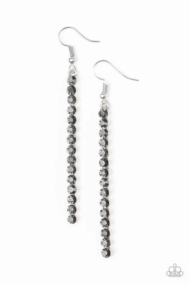 Paparazzi Jewelry Paparazzi Earring Grunge Meets Glamour Black Earrings
