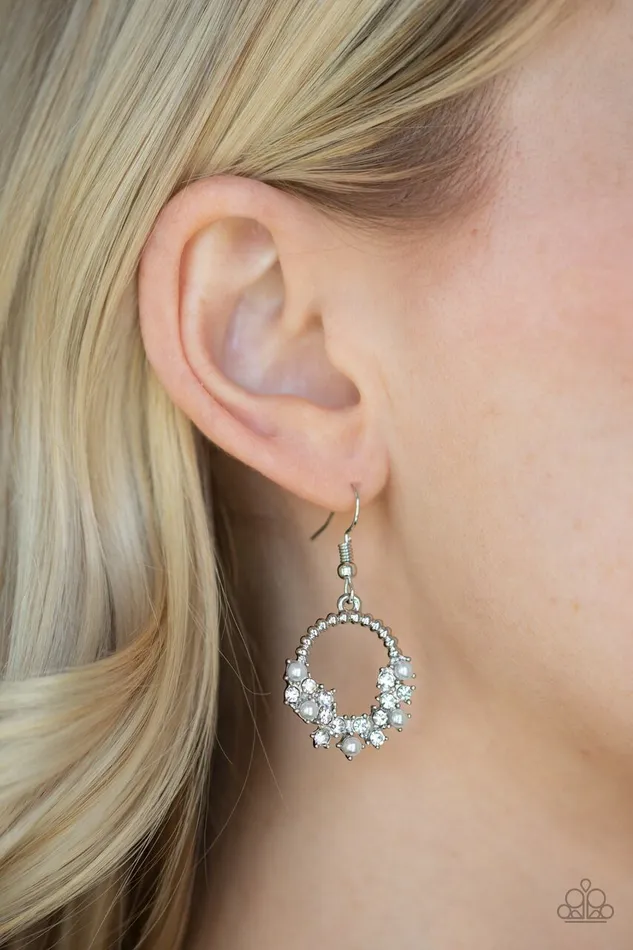 Paparazzi Jewelry Paparazzi Earring Refined Razzle White Earrings