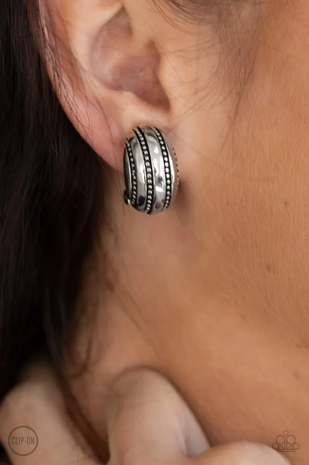 Paparazzi Jewelry Paparazzi Earring Rural Expressions Silver Earrings