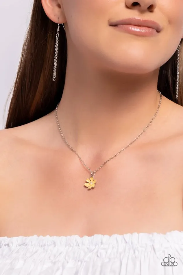 Paparazzi Jewelry Paparazzi Necklace Cottage Retreat Yellow Necklaces