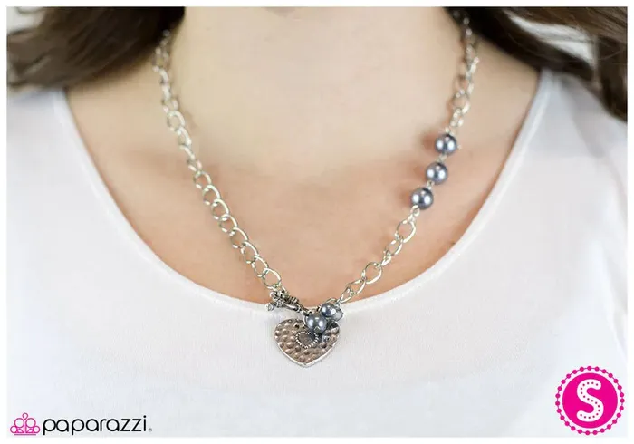 Paparazzi Jewelry Paparazzi Necklace Heart of the Matter Silver Necklaces