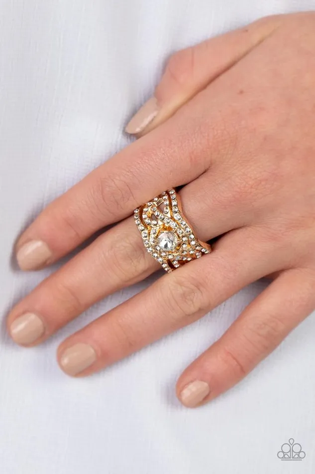 Paparazzi Jewelry Rings Paparazzi Ring Doting on Dazzle Gold