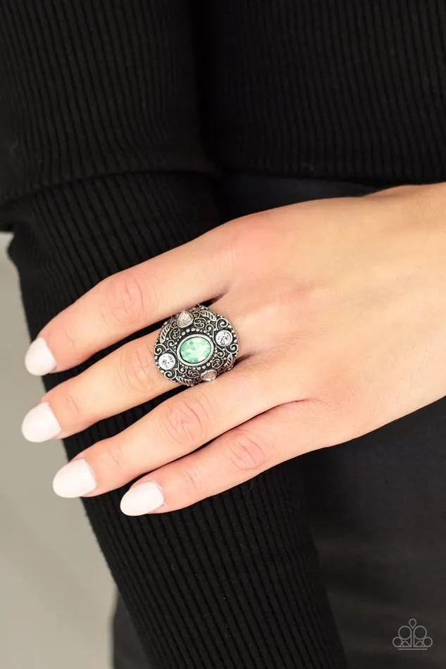 Paparazzi Jewelry Rings Paparazzi Ring In The Limelight Green