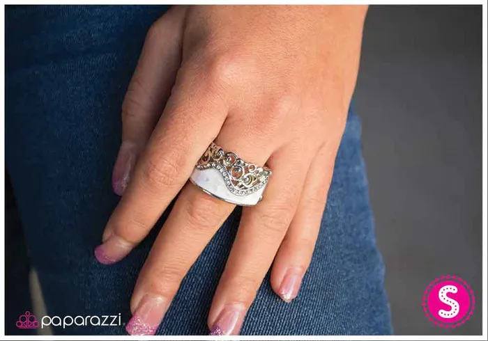 Paparazzi Jewelry Rings Paparazzi Ring Just Another Girl White