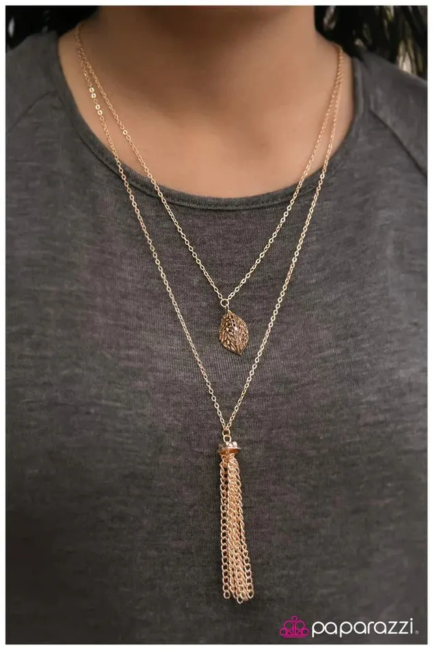 Paparazzi Necklace Leafy Leisure Gold Paparazzi Jewelry Necklaces