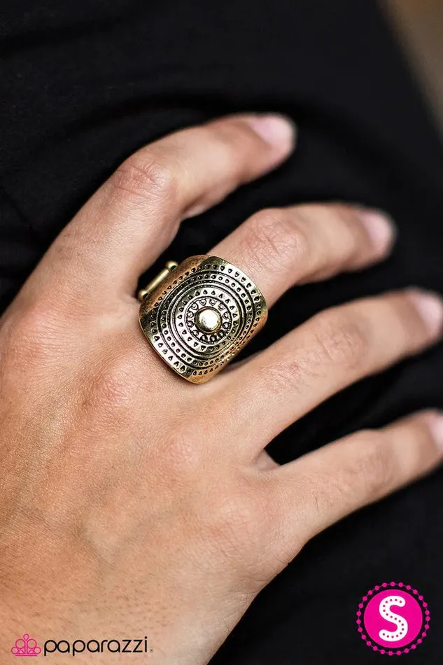 Paparazzi Ring Girls Just Wanna Have SUN Brass Paparazzi Jewelry Rings