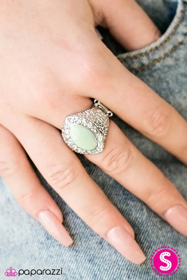 Rings Paparazzi Jewelry Paparazzi Ring Summer Vibes Green