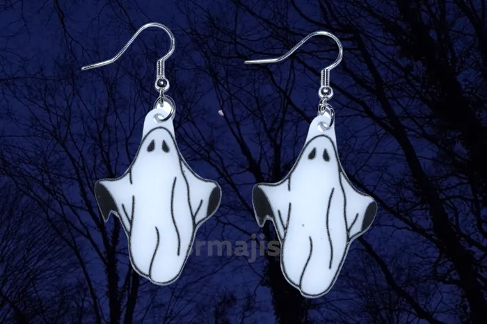 Sam Makes Things Earrings Cute Ghost Cartoon Handmade Earrings