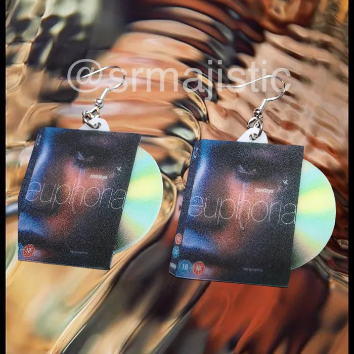 Sam Makes Things Euphoria 2019 TV DVD 2D detailed Handmade Earrings Earrings