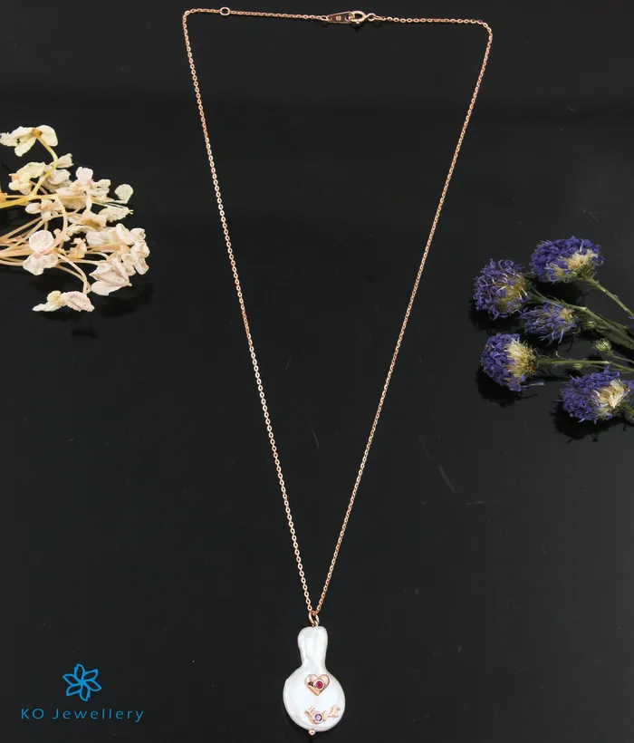 Necklaces The Love Mother of pearl Silver Rosegold Necklace Imported