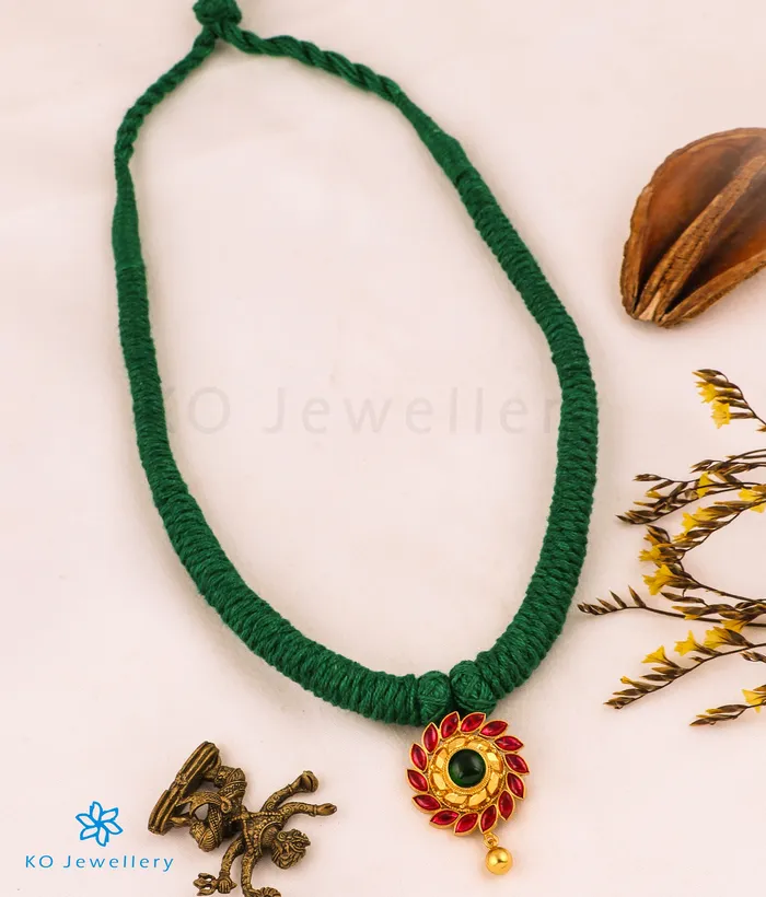 Silversmith Necklaces The Aamod Silver Kempu Necklace Green