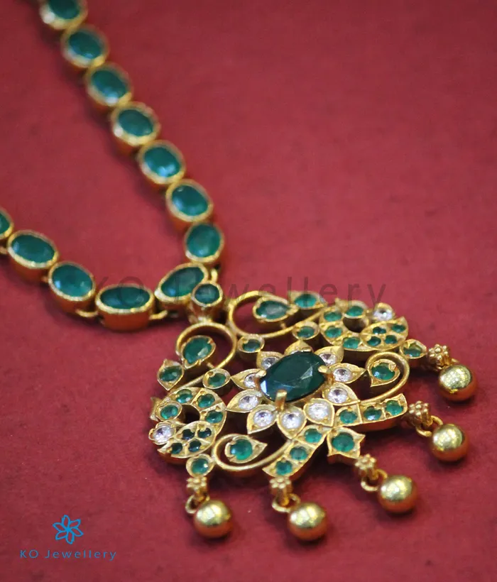 The Vashist Silver Kempu Necklace Green Silversmith Necklaces