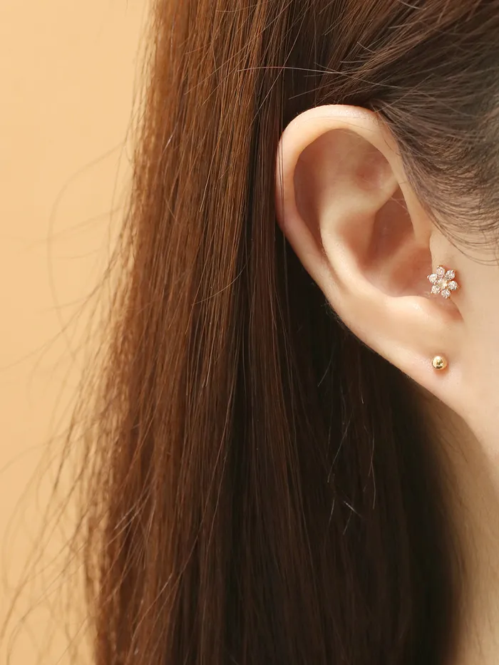 14K Gold Rough Diamond Lovely Flower Piercing Earring 20G18G16G MinimalBijoux Earrings