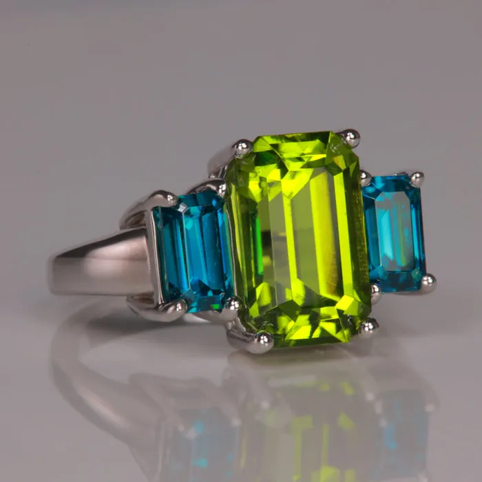 14K White Gold 485 Carat Peridot Ring With Blue Zircon Accents vendorunknown Rings