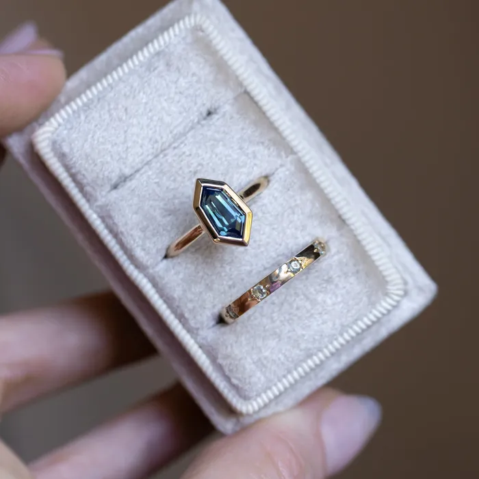 205ct Untreated Madagascar Sapphire Elongated Shield Contemporary Bezel Set Ring in 14k Yellow Gold Discovery Gems Rings
