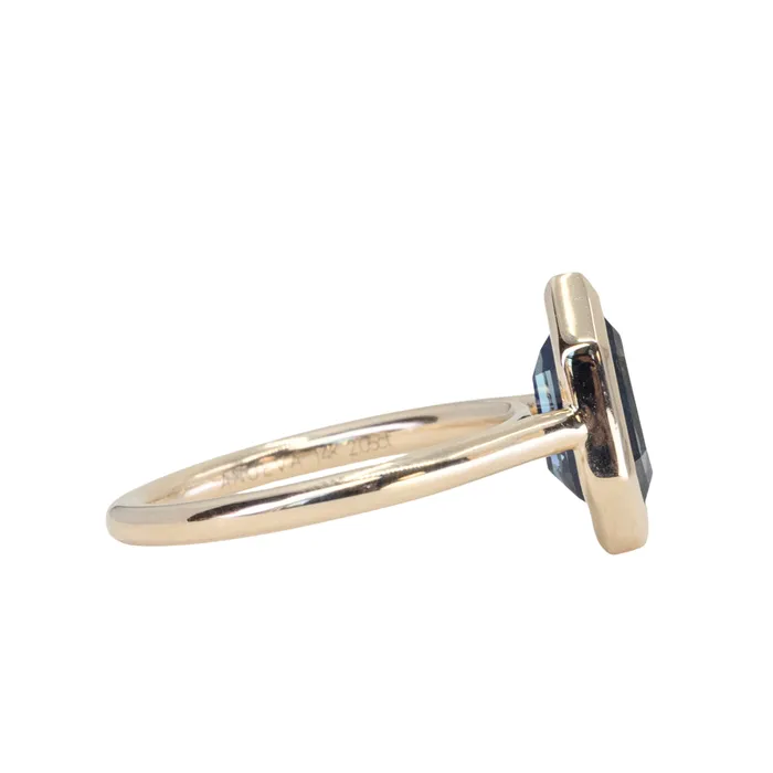 205ct Untreated Madagascar Sapphire Elongated Shield Contemporary Bezel Set Ring in 14k Yellow Gold Discovery Gems Rings