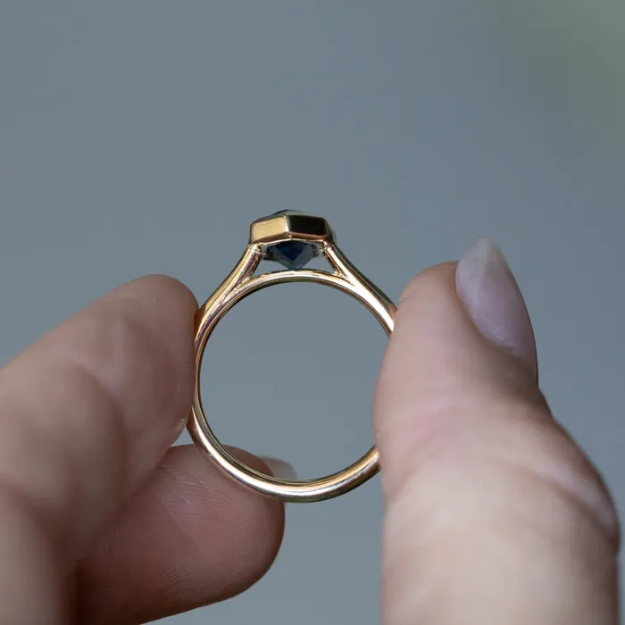 205ct Untreated Madagascar Sapphire Elongated Shield Contemporary Bezel Set Ring in 14k Yellow Gold Discovery Gems Rings
