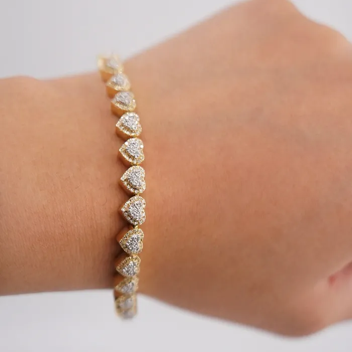 Bracelets AB and J 10k Gold Diamond Heart Bracelet 7in C711