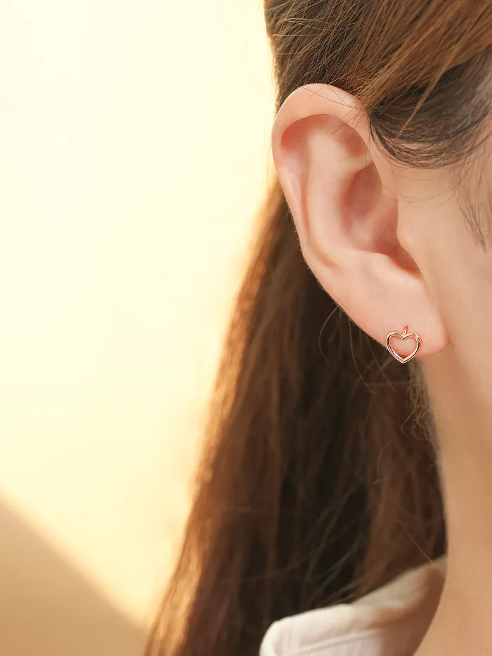 Earrings 14K 18K Simple Heart Line Cartilage Hoop Earring MinimalBijoux