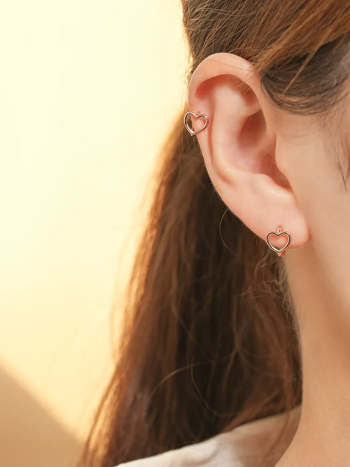 Earrings 14K 18K Simple Heart Line Cartilage Hoop Earring MinimalBijoux