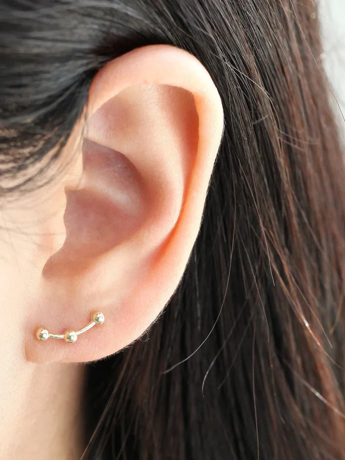Earrings 14K gold Triple Ball cartilage earring 18g16g MinimalBijoux