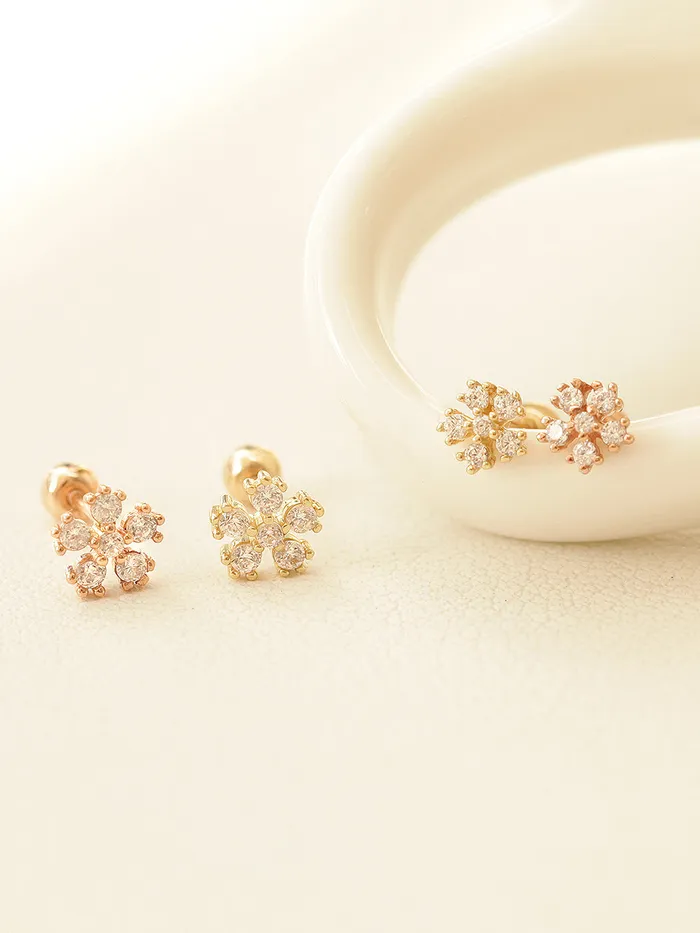 Earrings MinimalBijoux 14K Gold Daily Cosmos Cubic Cartilage Earring 20G